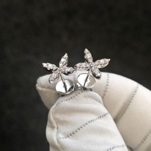 Diamant Ohrstecker Weissgold Blume