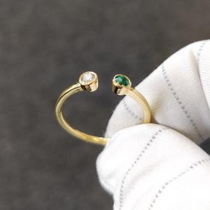 Diamantring Gelbgold Emerald Smaragd zwei Köpfe