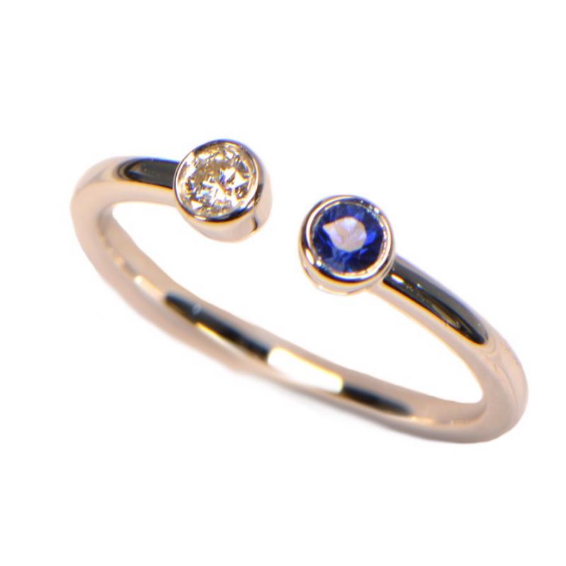 Diamantring Saphir zwei Köpfe Weissgold