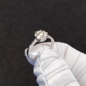 Diamantring Weissgold Illusion 0,63 ct.