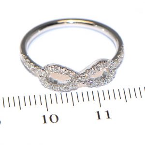 Diamantring Weissgold Schleife