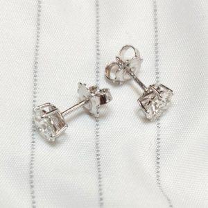 5 Krappen Ohrstecker mit Diamanten
