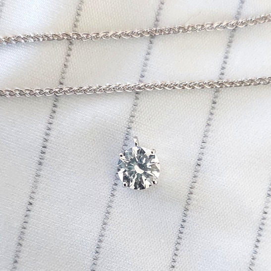 4 Krappen Filigran Diamant Anhänger Weissgold mit Zopfkette 42 cm