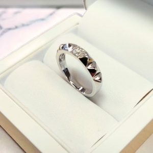 Diamantring modern 0,05 ct. Weissgold 18k