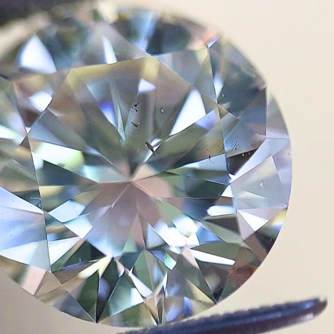 5 Karat Einschlüsse Brillant