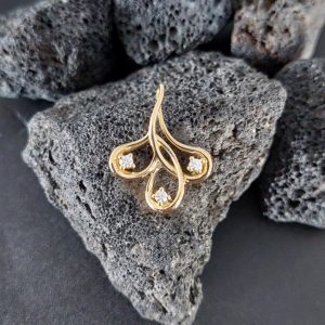 L6 Lichtberg Diamanten Anhänger Gelbgold