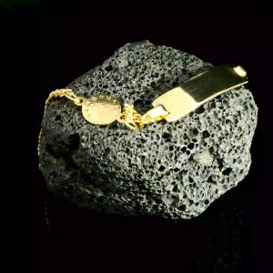 Goldarmband Gravur Schild "Uhr" Gelbgold 18K