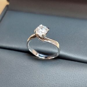 Diamantring Paris 4 Krappen geschwungen 03981 Kunde