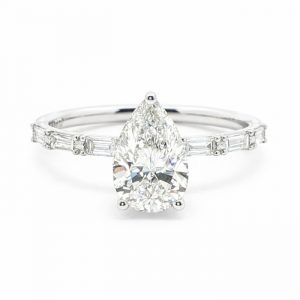 Tropfen Diamantring synthetisch