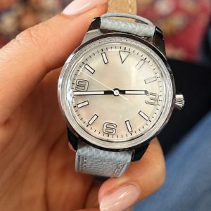 Uhren Workshop White